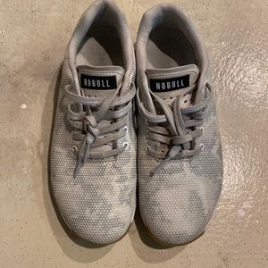 Camo Mens Nobull 9.5 shoe